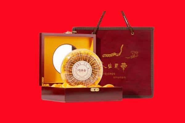 收购资讯:长白县回收冬虫夏草是按克吗